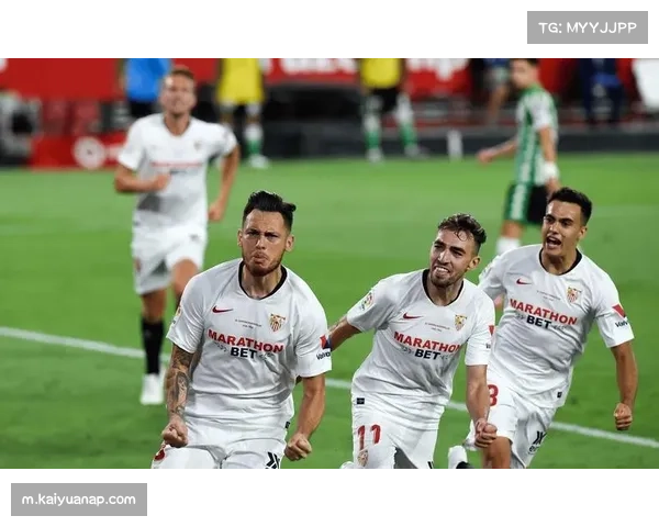 赫罗纳主场失球源自后防沟通失误，中卫与边卫协同防守出现明显漏洞